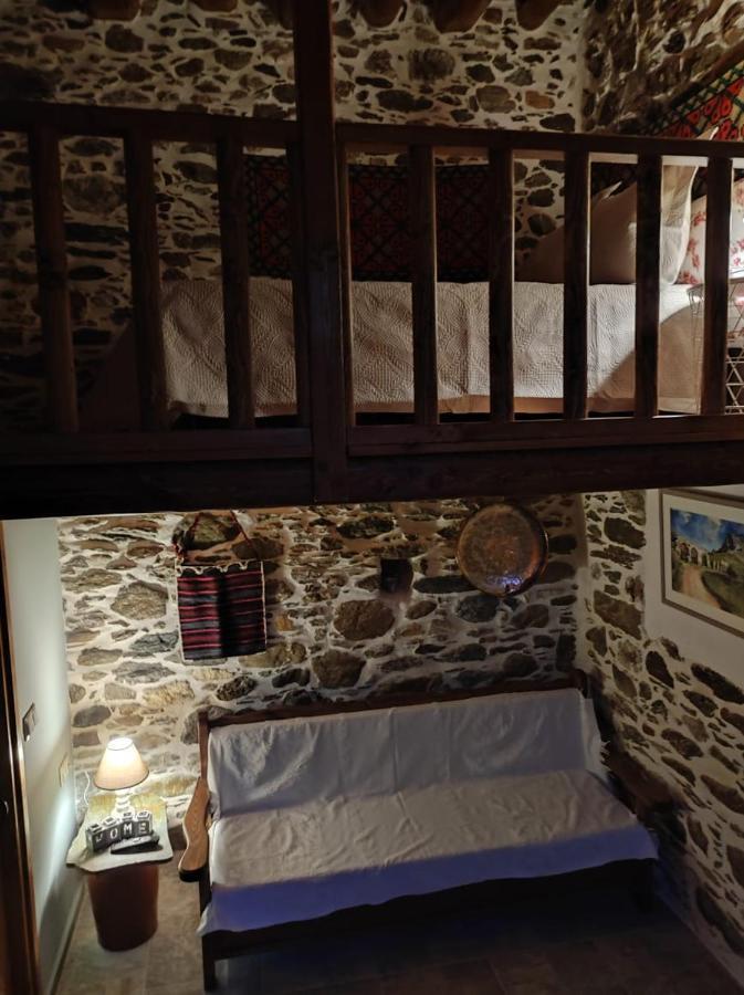 Willa Πέτροκτιστο Σπίτι. Stone House Karystos  Zewnętrze zdjęcie